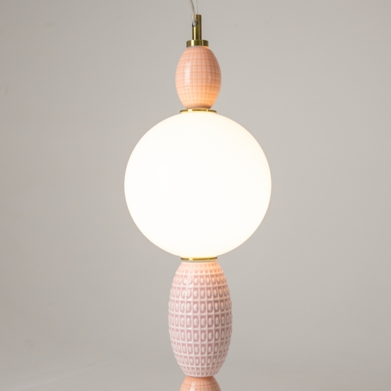 Подвесной светильник Adore латунь, стекло, сфера 3