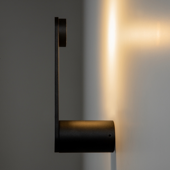 Настенный светильник Connect черный, акриловый абажур 3