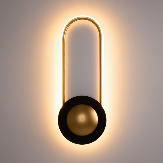 Настенный светильник Link черный и латунь 6