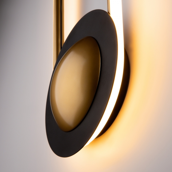 Настенный светильник Link черный и латунь 7