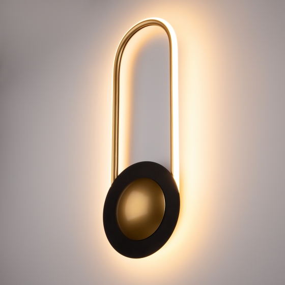 Настенный светильник Link черный и латунь 3
