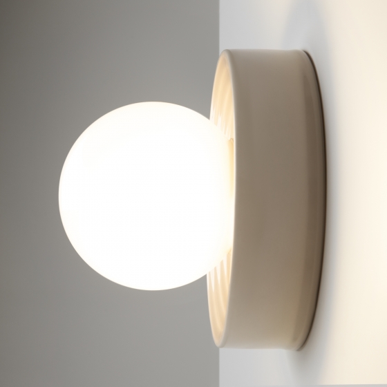 Настенный светильник Careless бежевый, стекло 14