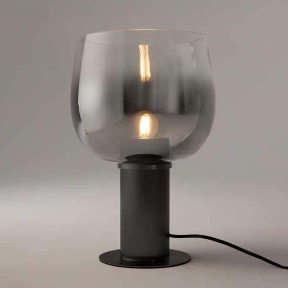 Настольный светильник Modern черный, дымчатый абажур 8