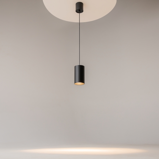 Подвесной светильник Vol черный цилиндрический 4