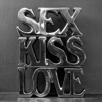 Декоративный элемент Kiss Sex Love 19X23 CM