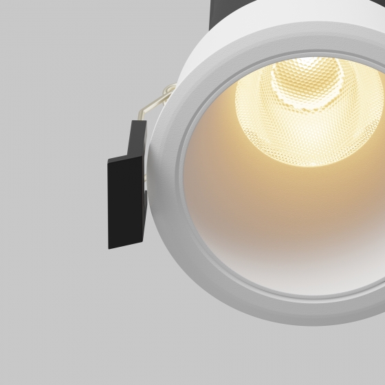 Встраиваемый светильник Dip белый 66 мм круглый 7