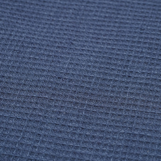 Набор из двух вафельных полотенец изо льна Essential 50X70 CM темно-синего цвета 4
